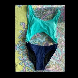 One piece cutout swimsuit